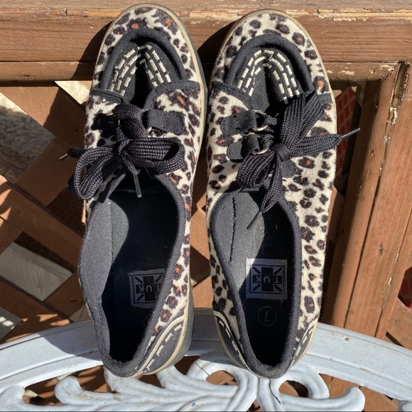 Black & Leopard Flat Shoes w/ Laces - Picture 8 of 8